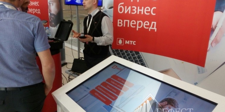 Интерактивные столы dedal air для компании МТС.