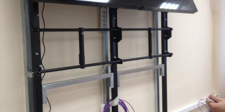 Компания «IKAR» изготовила четыре профессиональных LCD-монитора