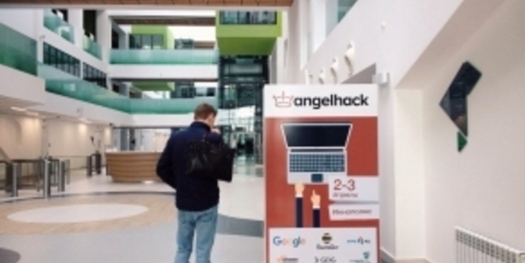 Организация мероприятия для AngelHack
