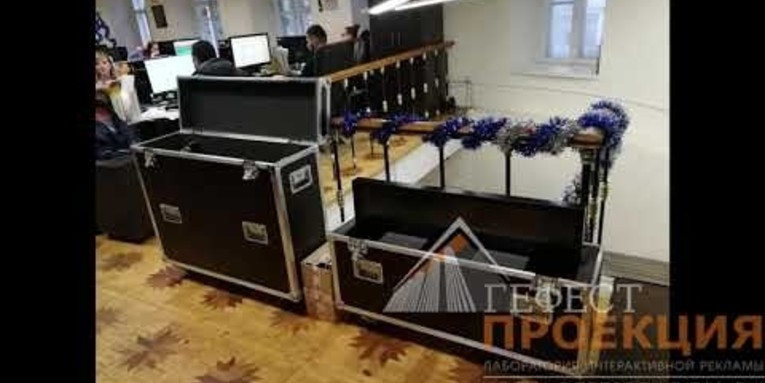 Компания Гефест Проекция произвела поставку сенсорного дисплея IIyama , 42 дюйма.