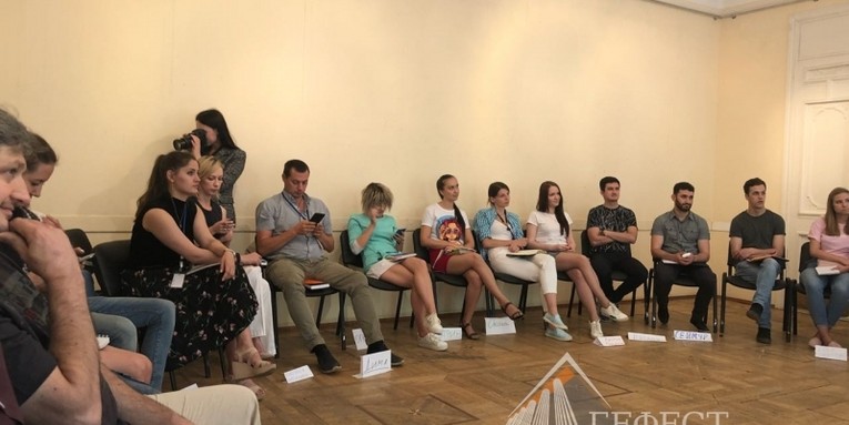 Обучение сотрудников отделов продаж и руководителей проектов